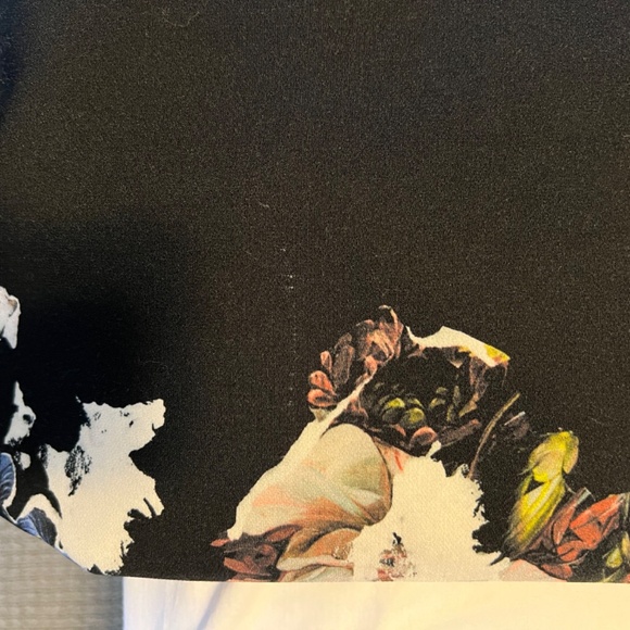 ERDEM Ivy Black Floral Half Sleeve Scuba Dress - US Size 6 - Picture 11 of 11